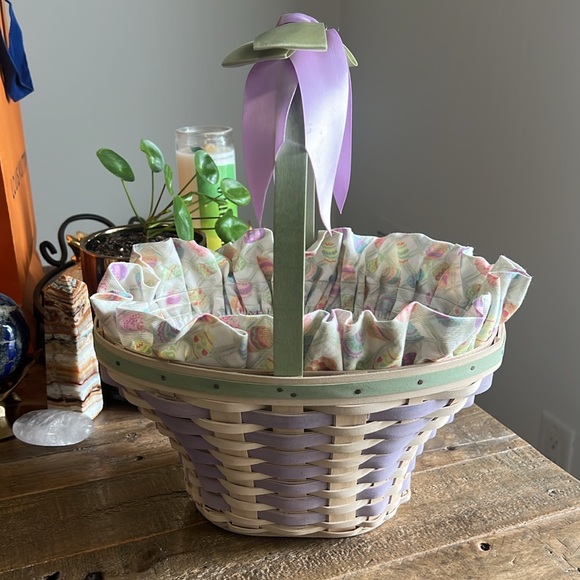 Longaberger Other - 2004 Edition Longaberger Large Easter Basket Combo